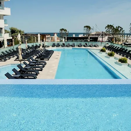 Northbay In Infinity Pool & 아파트 Năvodari