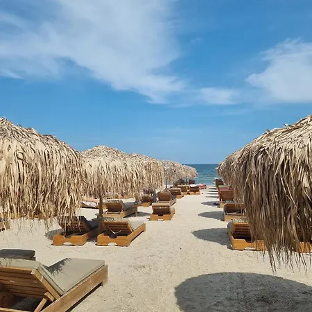 Northbay In Infinity Pool & 아파트 Năvodari