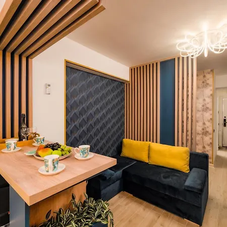 Northbay - Infinity Pool & Apartment