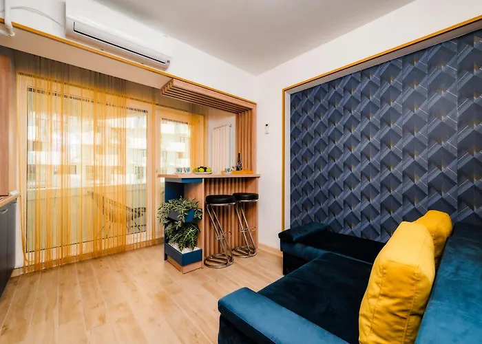 Northbay - Infinity Pool & Apartment Năvodari